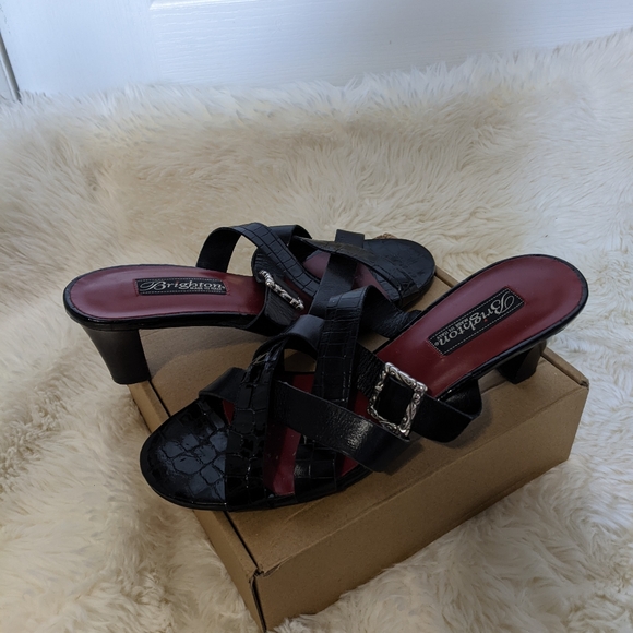 Brighton Leather Buckle Sandals heels, Italy, size 9, black, silver, 2.5" - Picture 3 of 6